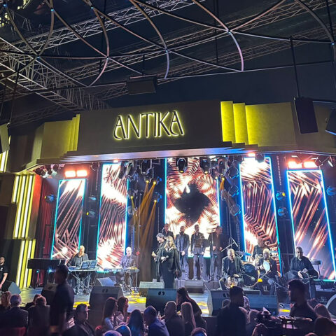 AntikaCover